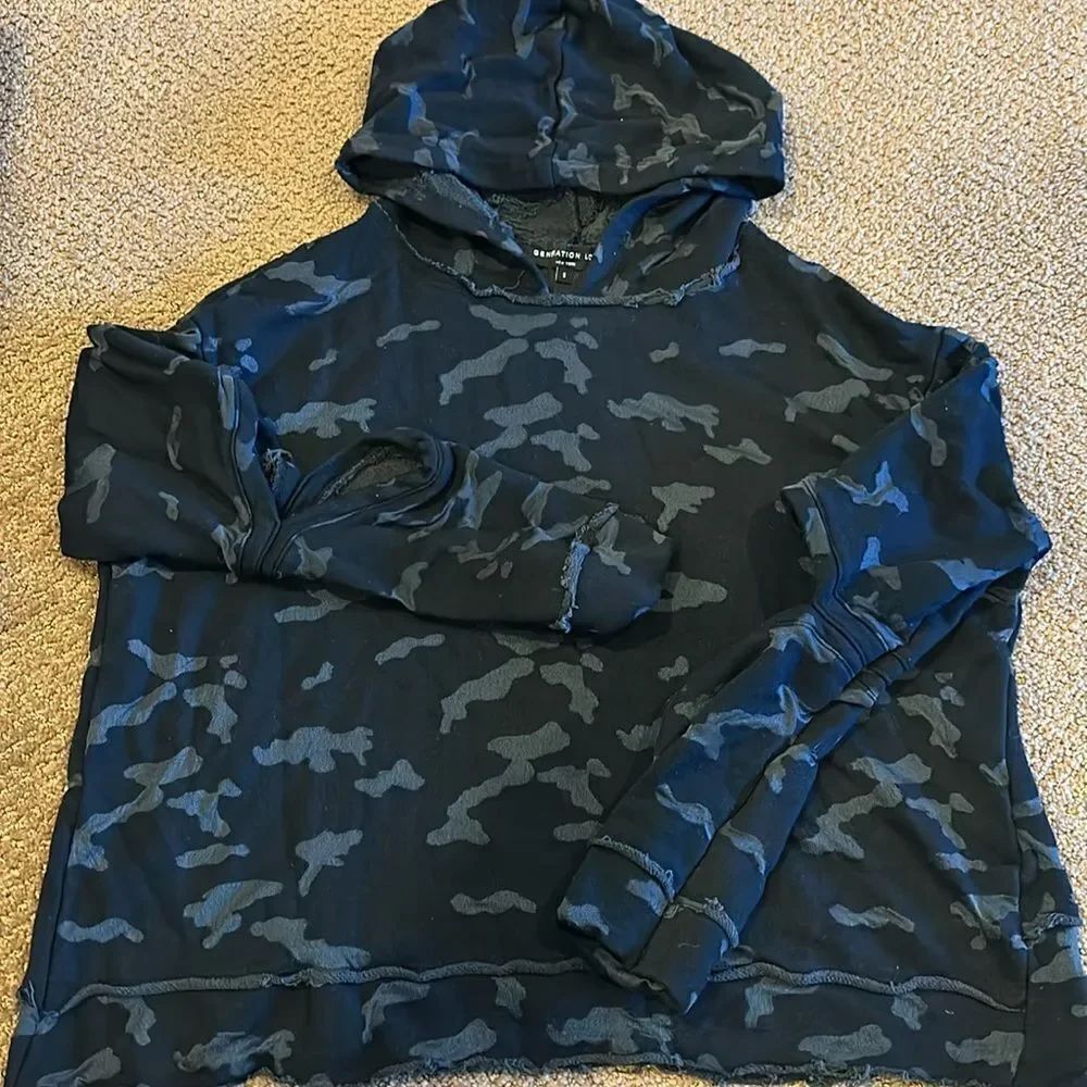 Generation Love Women’s Burnout Distressed Camouflage Hooded Sweatshirt Size S